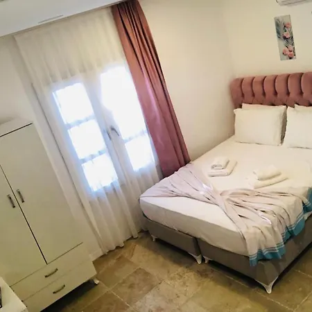 Alacatibutikotelim Ξενοδοχείο Çeşme